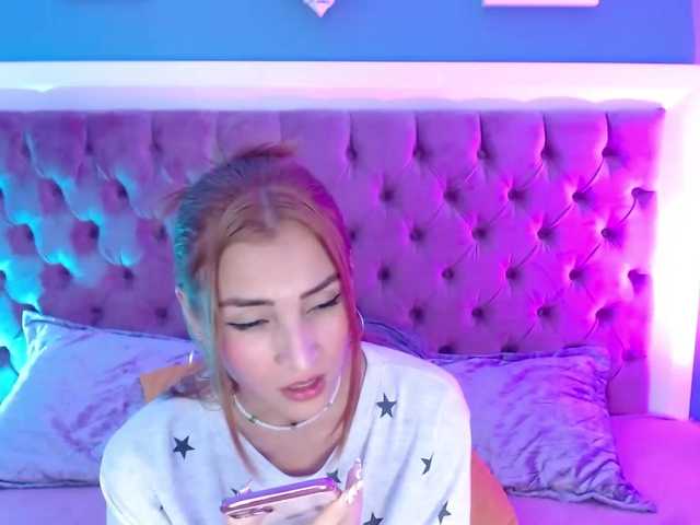 Live sex webcam photo for violeta-lush1 #275700003