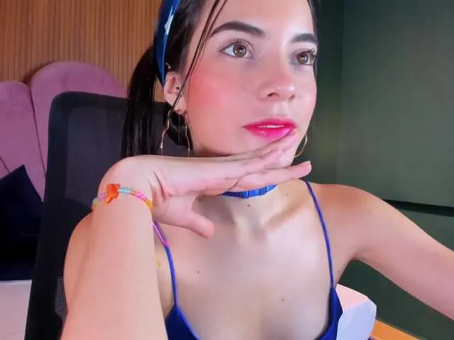 Live sex webcam photo for violeta-perez #275896984