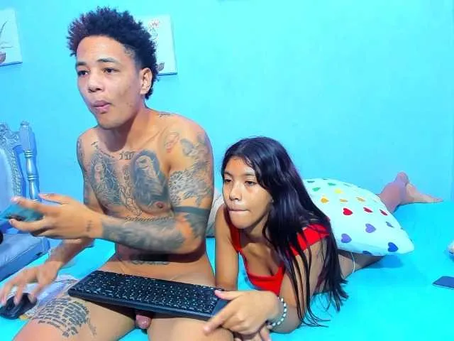 Live sex webcam photo for violeta-sexcam #276401137
