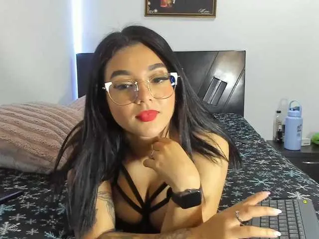 Live sex webcam photo for violetabunny #294034135