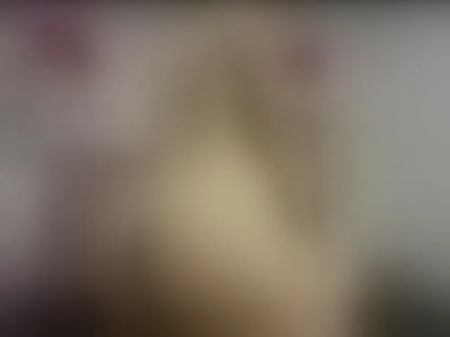 Live sex webcam photo for violeteevans #290569573