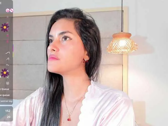 Live sex webcam photo for violethilton #291486227