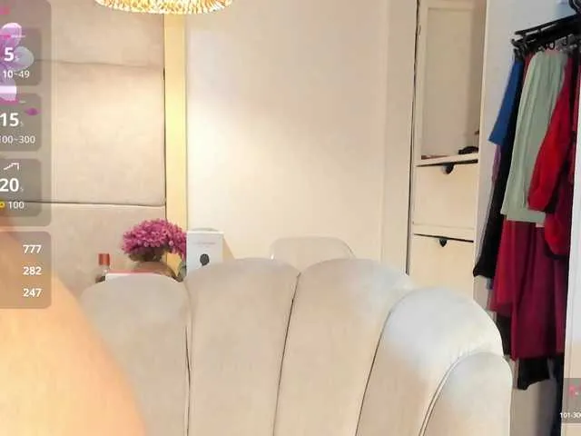 Live sex webcam photo for violethilton #291876034