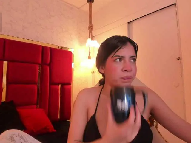 Live sex webcam photo for violetsmith #291104688