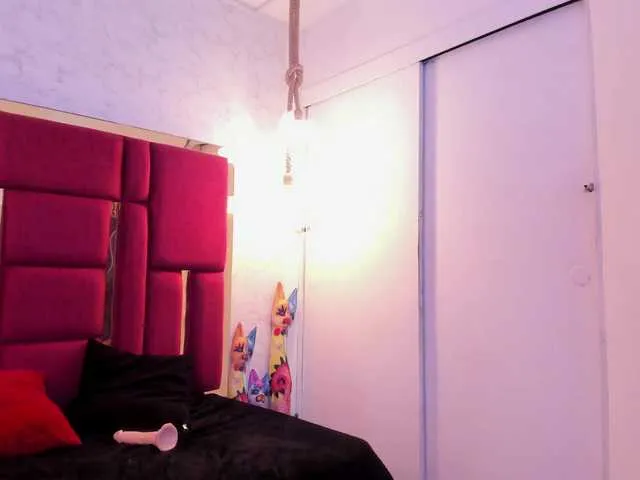 Live sex webcam photo for violetsmith #291113867