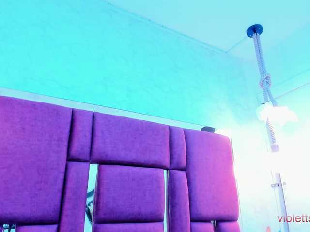 Live sex webcam photo for violetsmith #291186320