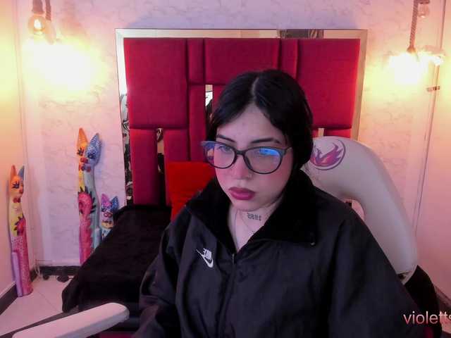 Live sex webcam photo for violetsmith #291338812