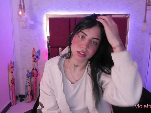 Live sex webcam photo for violetsmith #291353151