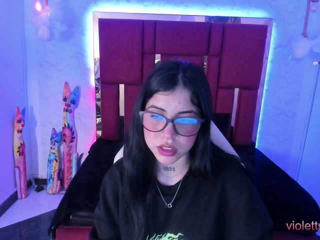 Live sex webcam photo for violetsmith #291384336