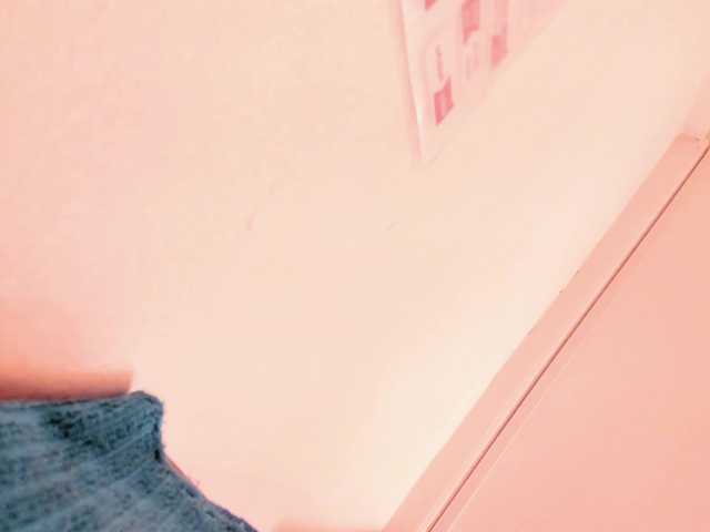 Live sex webcam photo for violetsmith #291400452