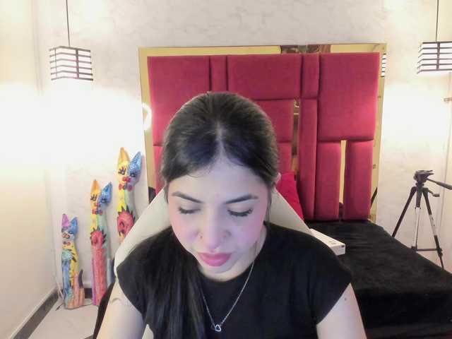 Live sex webcam photo for violetsmith #291851919