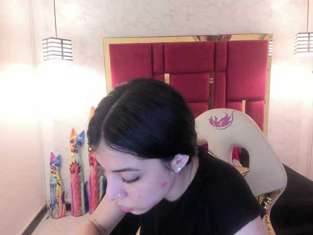 Live sex webcam photo for violetsmith #291973448