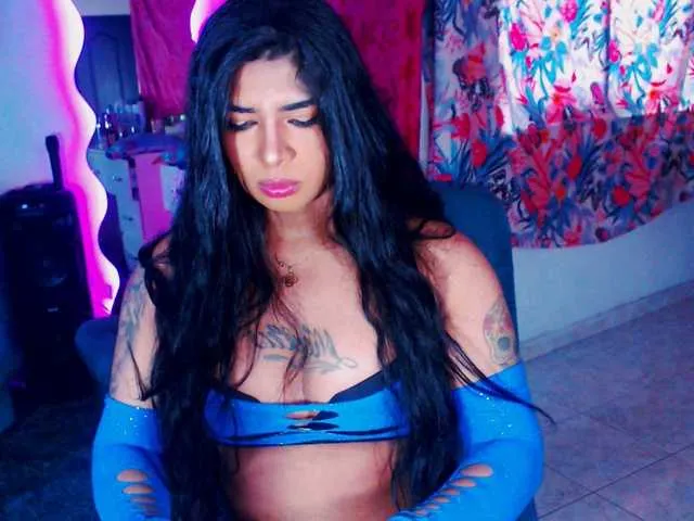 Live sex webcam photo for violett77 #290855199