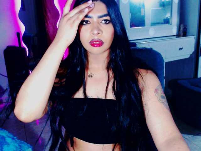 Live sex webcam photo for violett774 #291850021