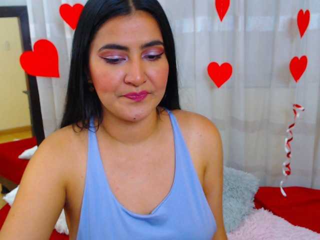 Live sex webcam photo for violetta-kim #272323660