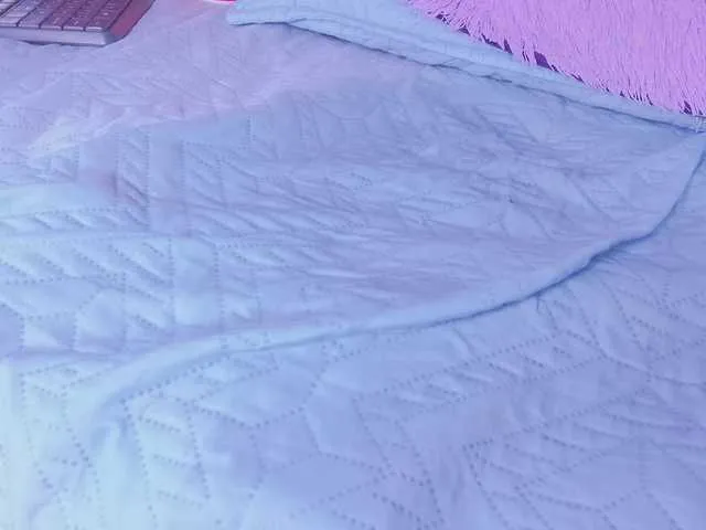 Live sex webcam photo for violetta-london #292323024