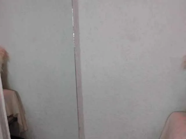 Live sex webcam photo for violletacker #273871105