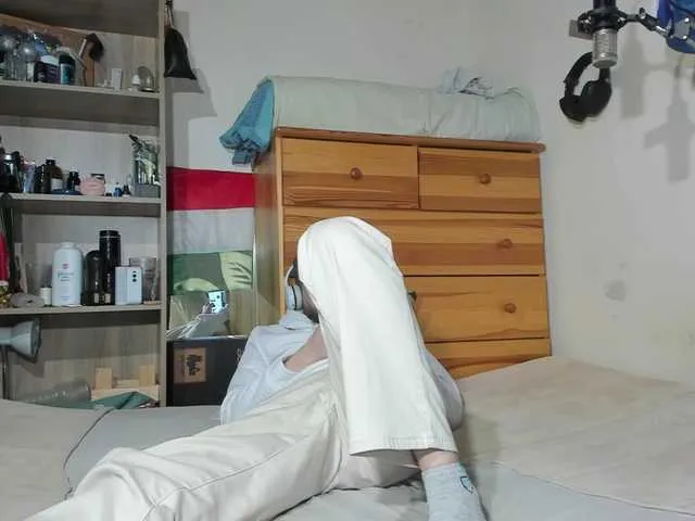 Live sex webcam photo for viraglaci89 #277308774