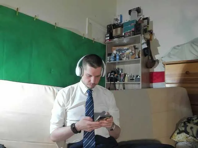 Live sex webcam photo for viraglaci89 #277538642