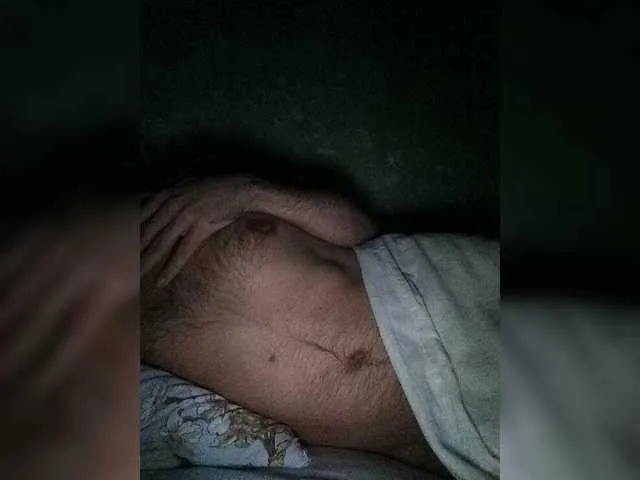 Live sex webcam photo for virginone #275854634