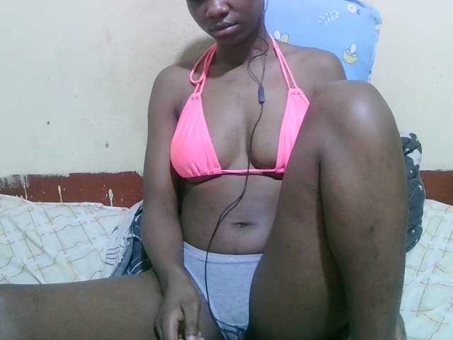 Live sex webcam photo for viva-sweet #291275608