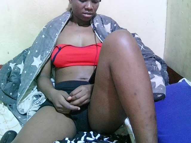 Live sex webcam photo for viva-sweet #291409418