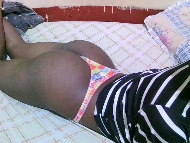 Live sex webcam photo for viva-sweet #291583841
