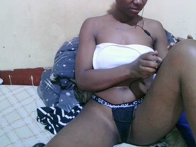 Live sex webcam photo for viva-sweet #291670806