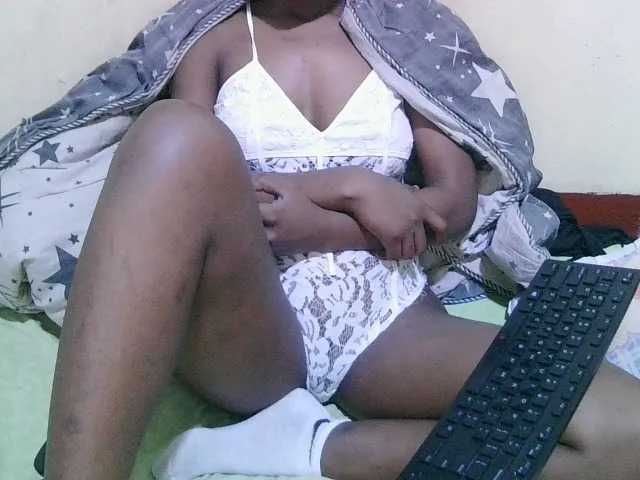 Live sex webcam photo for viva-sweet #291695001