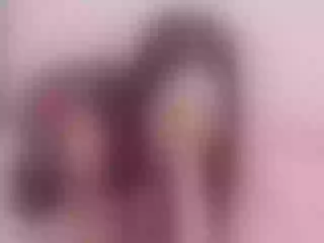 Live sex webcam photo for vivi-luv1 #291615666