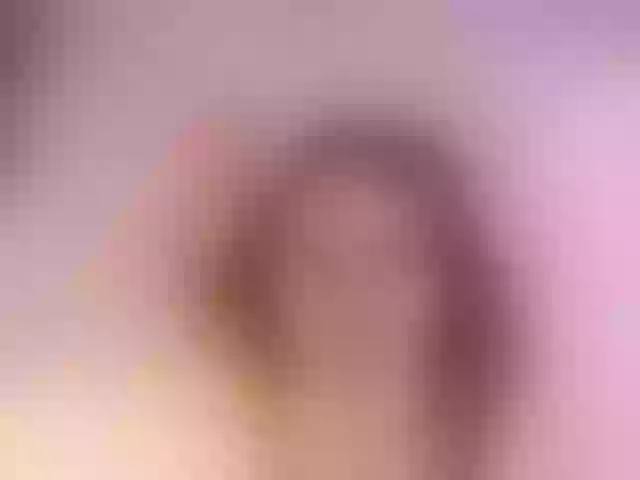 Live sex webcam photo for vivi-luv1 #292053949