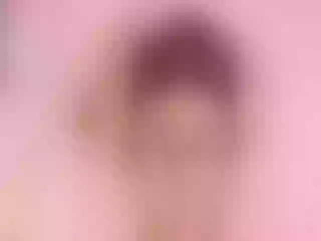 Live sex webcam photo for vivi-luv1 #292295386
