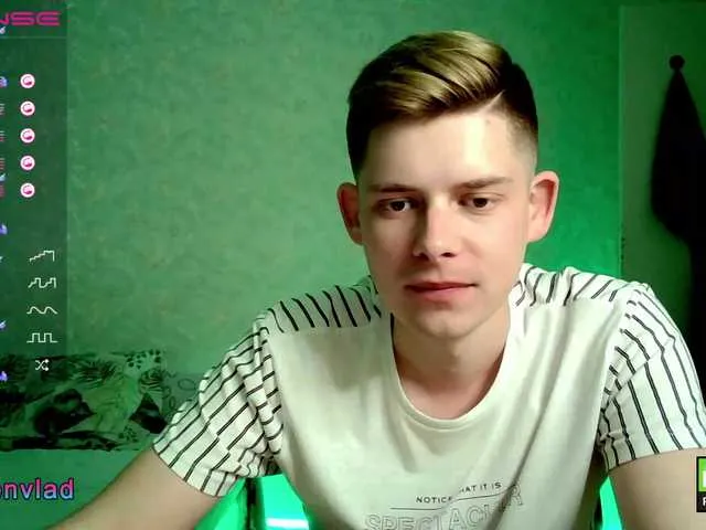 Live sex webcam photo for vladcat23 #273428663