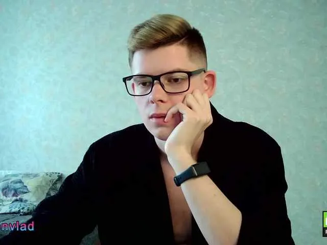 Live sex webcam photo for vladcat23 #273446125