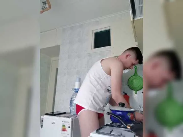 Live sex webcam photo for vladcat23 #273679252
