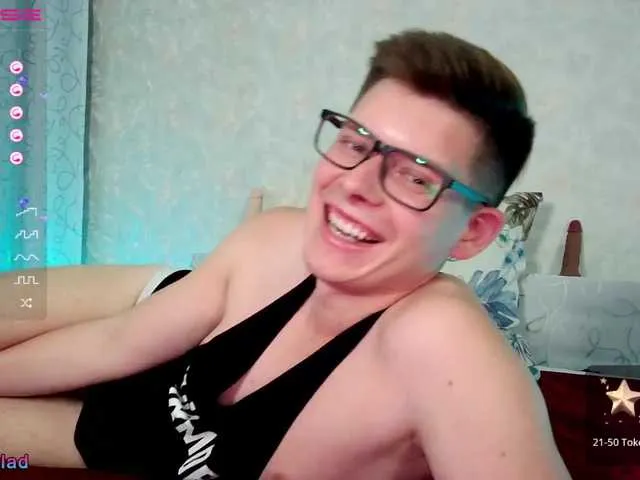 Live sex webcam photo for vladcat23 #274261245