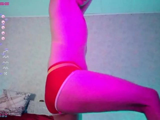 Live sex webcam photo for vladcat23 #274344410