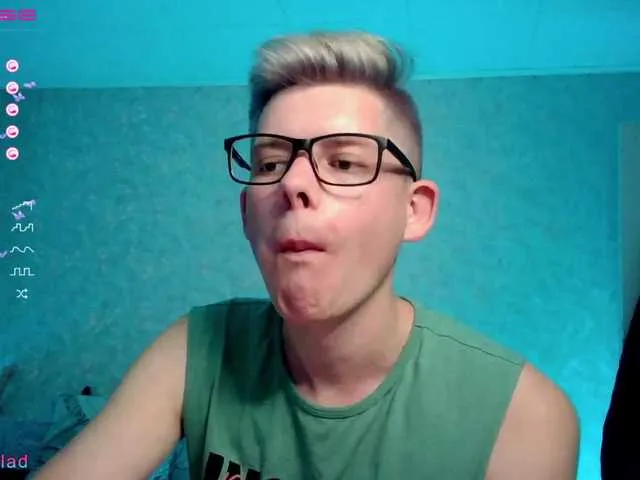 Live sex webcam photo for vladcat23 #274376436