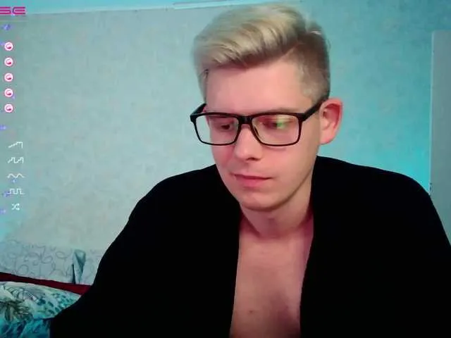 Live sex webcam photo for vladcat23 #274452335