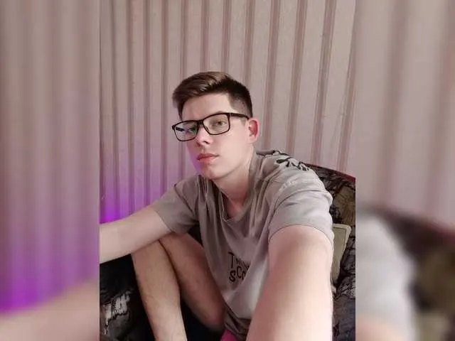 Live sex webcam photo for vladcat23 #275588143