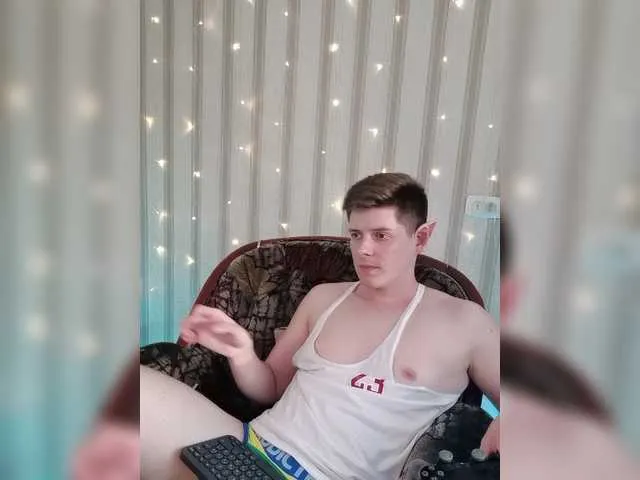Live sex webcam photo for vladcat23 #275592063