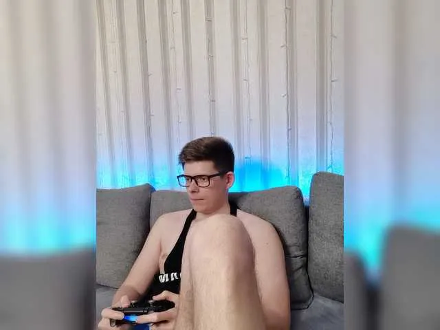 Live sex webcam photo for vladcat23 #276263020