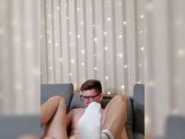 Live sex webcam photo for vladcat23 #276320895