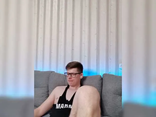 Live sex webcam photo for vladcat23 #276538675