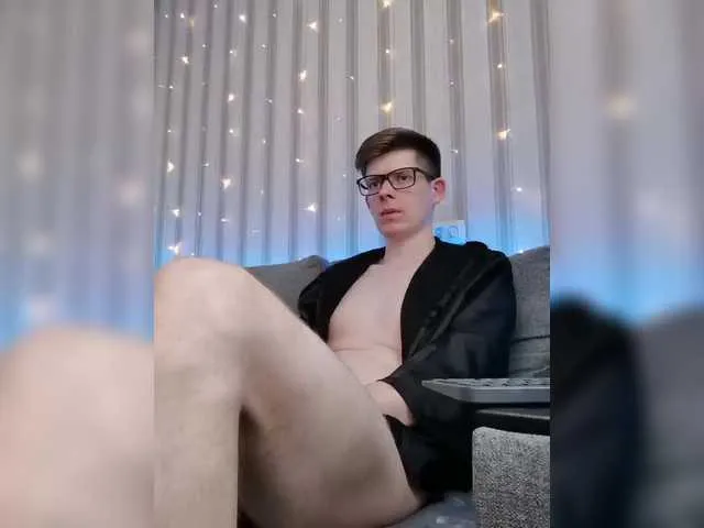 Live sex webcam photo for vladcat23 #278307265