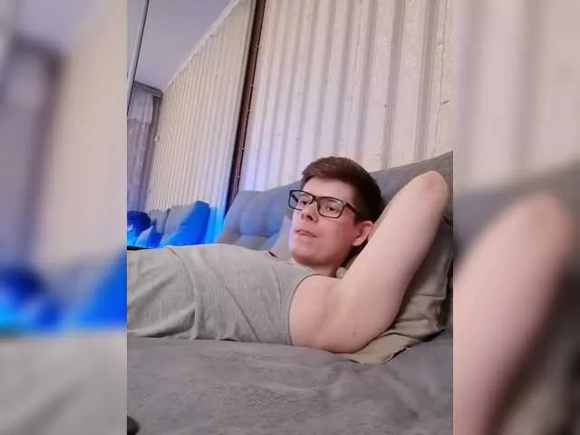 Live sex webcam photo for vladcat23 #290622713