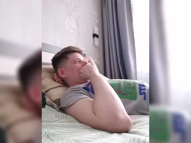 Live sex webcam photo for vladcat23 #290635795