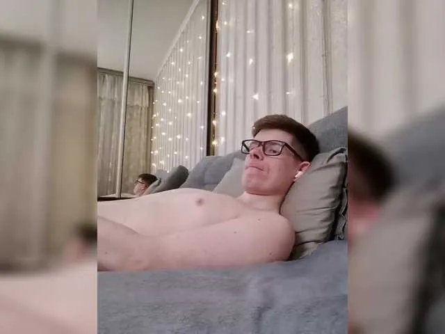 Live sex webcam photo for vladcat23 #290670735