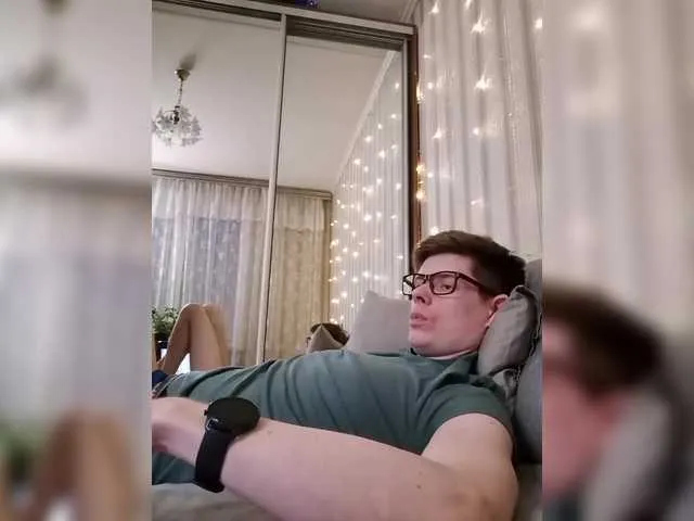 Live sex webcam photo for vladcat23 #290835452