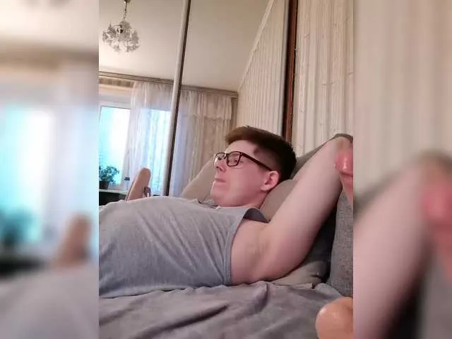 Live sex webcam photo for vladcat23 #290938159